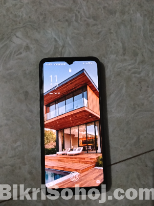 Oppo F15